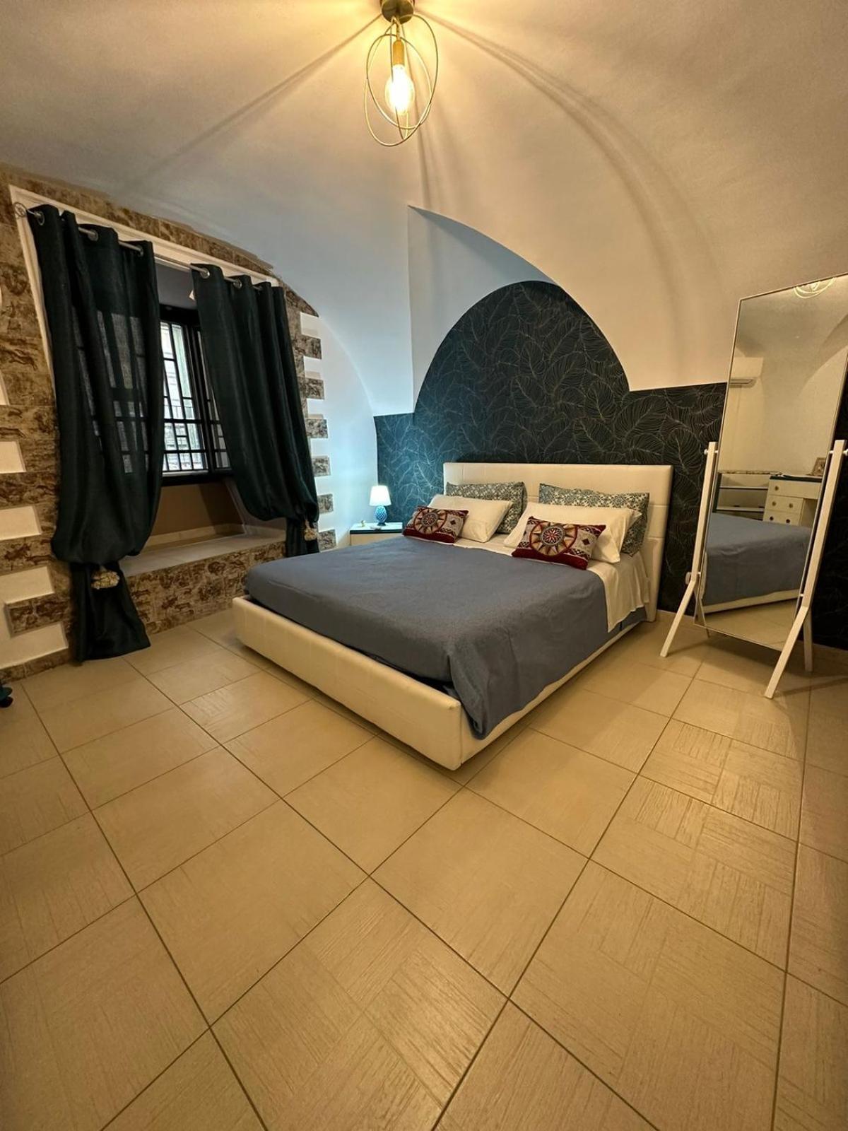 A Casuzza Di Gio Apartment ปาแลร์โม ภายนอก รูปภาพ